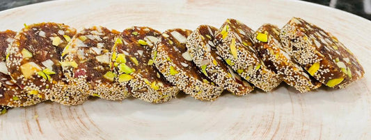 Dates and Nuts Rolls (No sugar added)